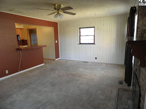 5th image of 1002 W 18th Ave