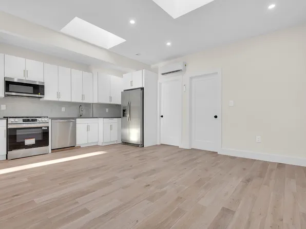 355 East 51st Street image 12 of 12