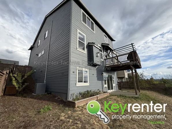 2688 81st Avenue Ct E Unit B, Puyallup, WA 98371