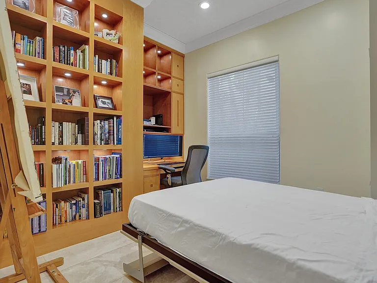 1529 Shoreline Way — Photo 18