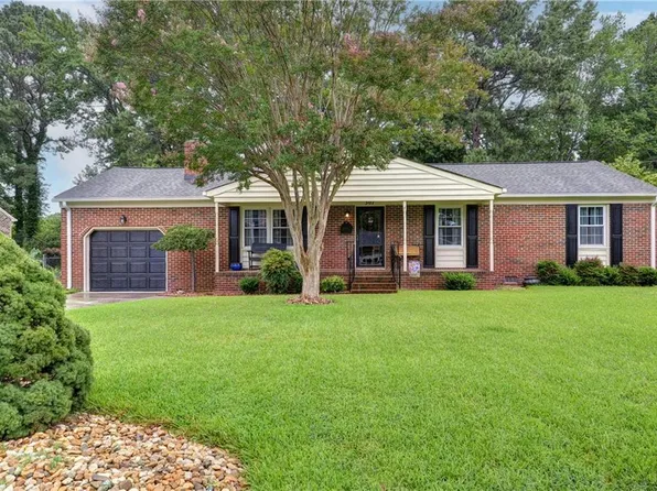 307 Lynchburg Dr, Newport News, VA 23606