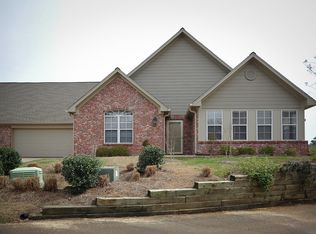 1404 Charmant Pl, Ridgeland, MS 39157