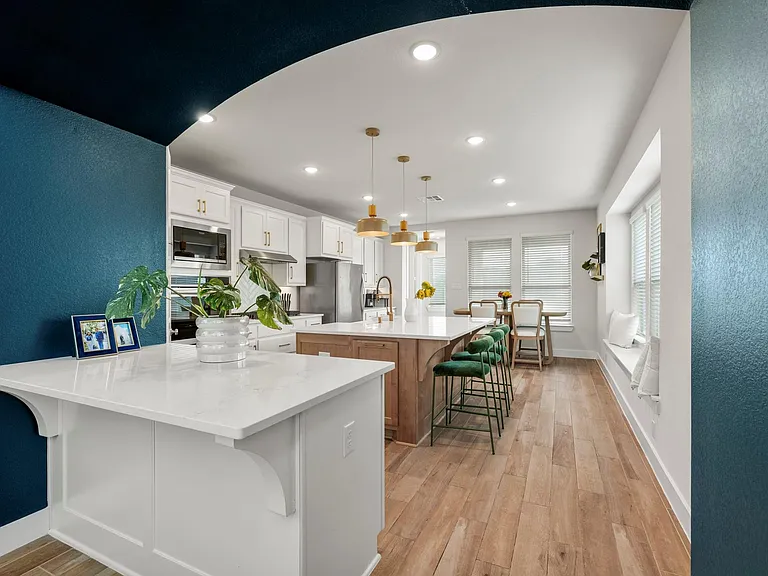 15210 Cortines Ct — Photo 10