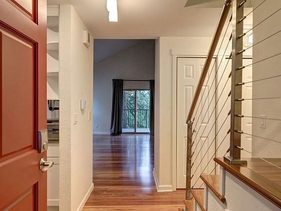 2nd image of 8000 146th Ave NE #31C
