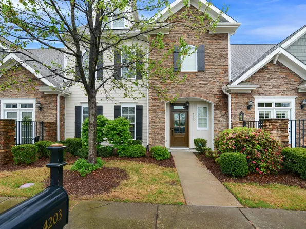 4203 Overcup Oak Ln, Cary, NC 27519