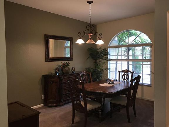 5th image of 1402 SE Odonnell Ln