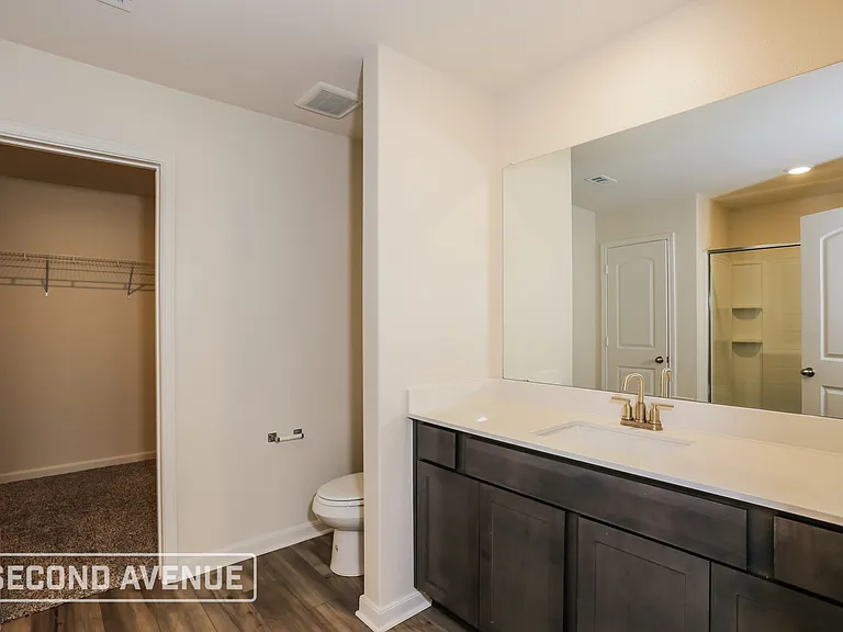 1325 Woodwinds Dr — Photo 15