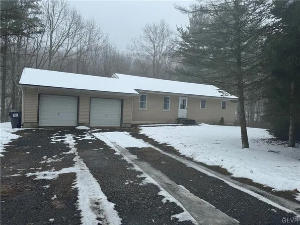 6 Ladyslipper Ct, Saylorsburg, PA 18353