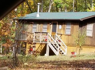 707 Forestview Dr, Berkeley Springs, WV 25411