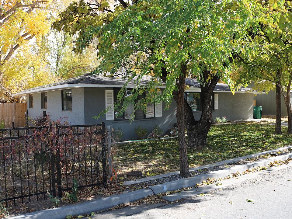 1st image of 2502 Avery Ln