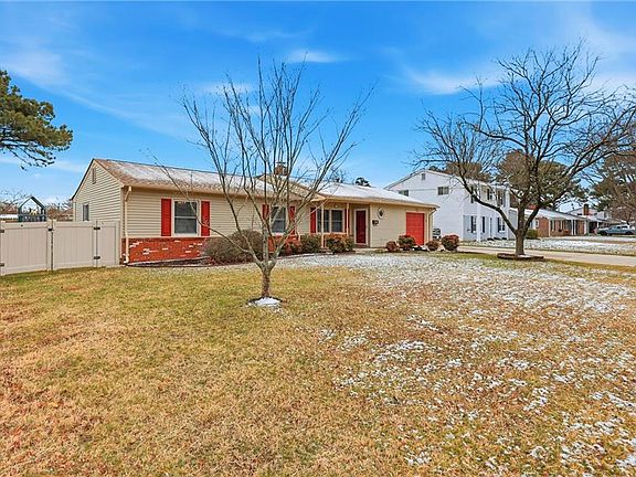 4th image of 176 Herndon Rd