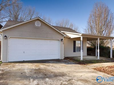 139 Fox Chase Trl, Toney, AL, 35773