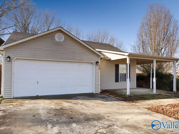 139 Fox Chase Trl, Toney, AL 35773