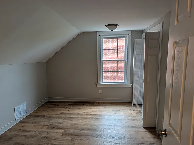 1620 Catawba St #A — Photo 16