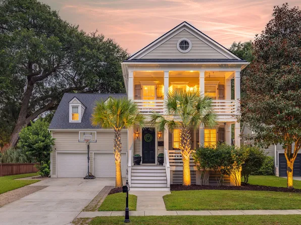 3168 Treadwell St, Mount Pleasant, SC 29466