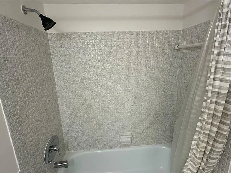 625 Antioch Ave #302 — Photo 28