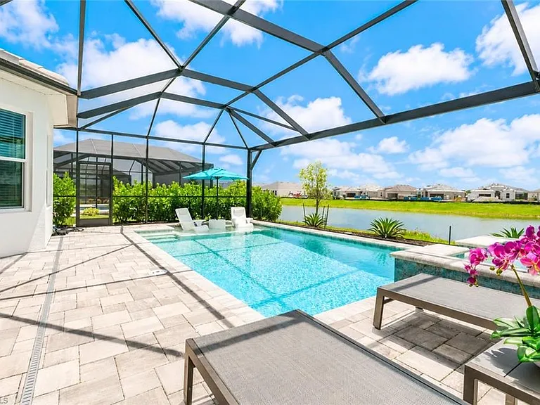 15710 Triesta Ln — Photo 4