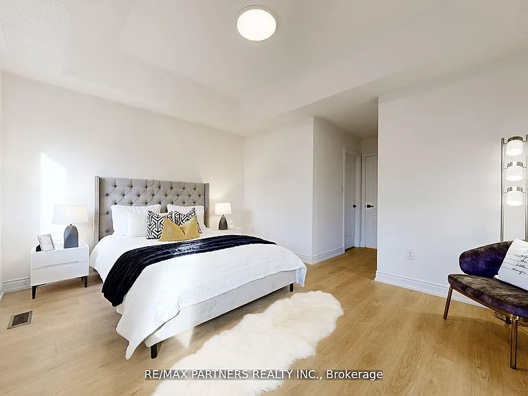 29 Robert Osprey Dr — Photo 10