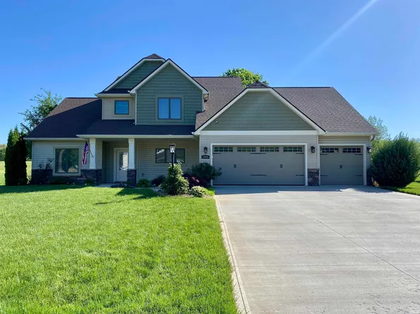 7828 E Cherokee Rd, Syracuse, IN 46567