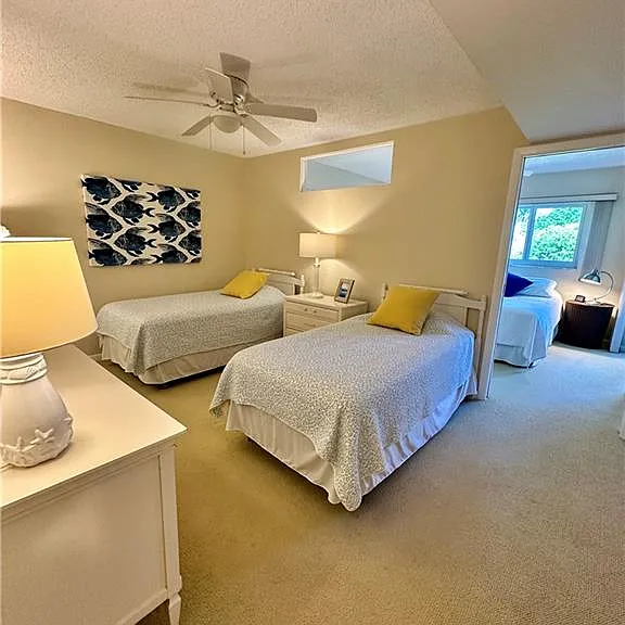 555 Park Shore Dr #B-205 — Photo 23
