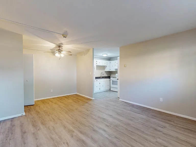15312 Maple Park Dr — Photo 14