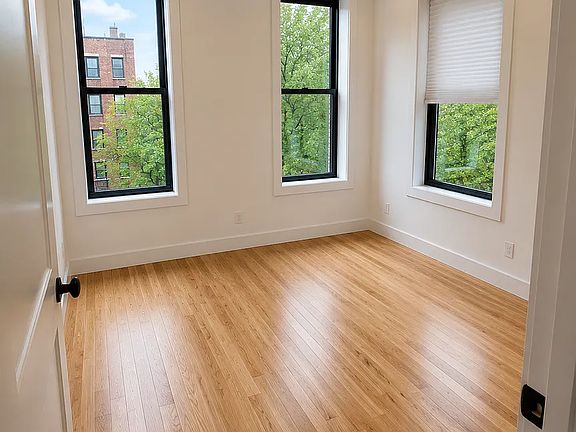 2nd image of 293 Putnam Ave #2