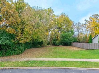 768 Konnor Ct, Omro, WI 54963