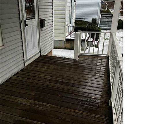 3rd image of 2464 La Salle Ave