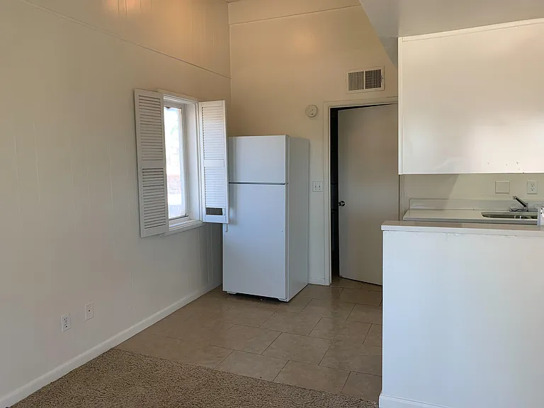 436 N Hl #I — Photo 5