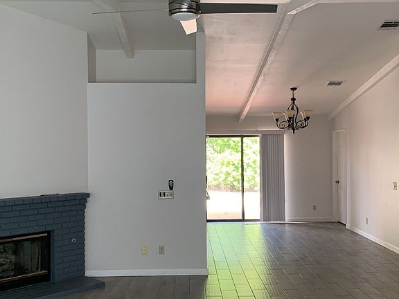 2nd image of 77220 Florida Ave