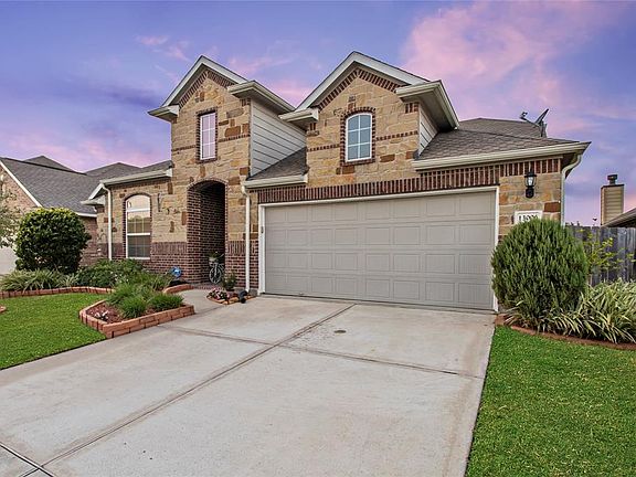2nd image of 13006 Thorn Valley Ct