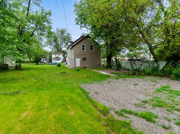 fort-wayne-indiana-73138904 picture