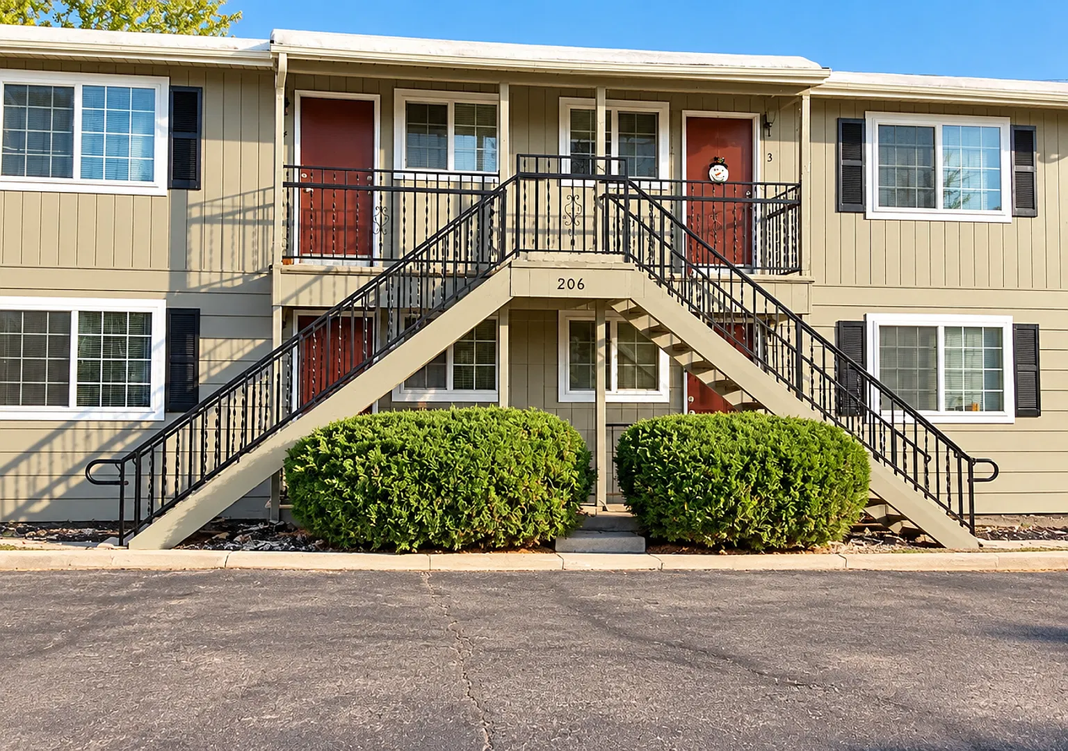 206 W. Boise Ave. — Photo 1