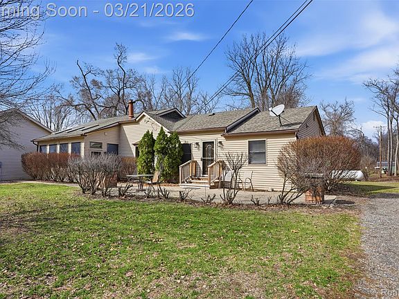 5th image of 12913 Nine Mile Rd