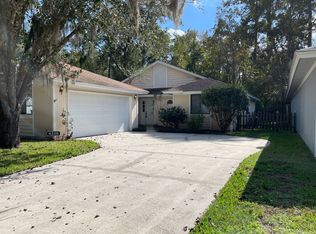 4338 Lake Woodbourne Dr S, Jacksonville, FL 32217