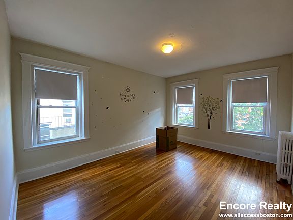 5th image of 1334 Commonwealth Ave #24RR