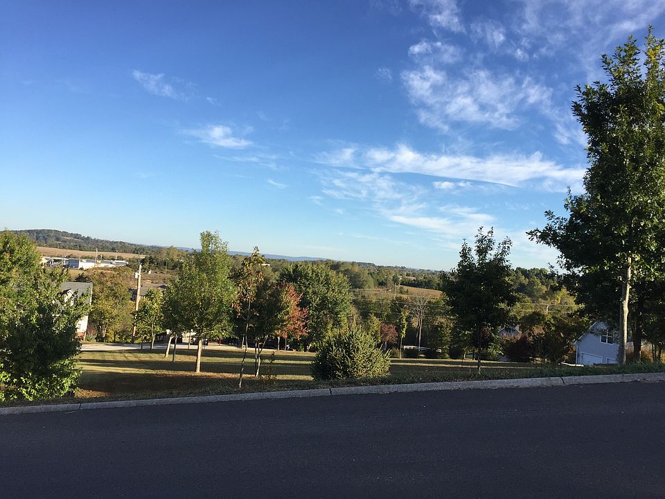 Clinchview Circle connection