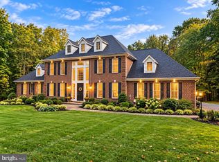 8340 Hudson Dr, La Plata, MD 20646