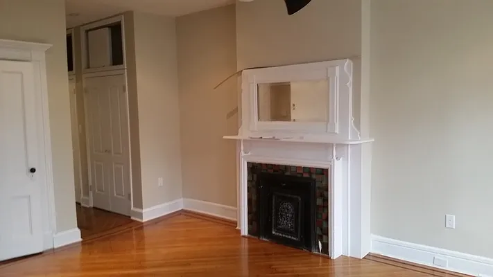 Rented by BR Edwards Associates Inc | media 7