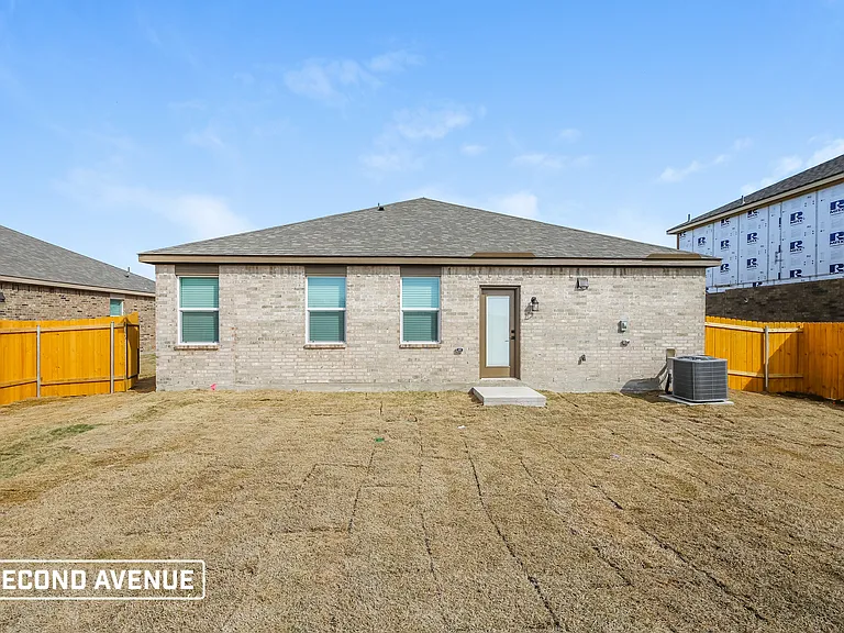 2009 Meadow Dr — Photo 14