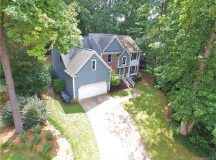 8609 Doe Path Ln, Huntersville, NC 28078