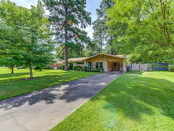 3rd image of 706 Willow Bend Dr