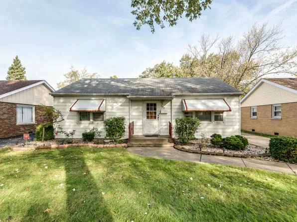 5356 W Kimball Pl, Oak Lawn, IL 60453