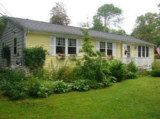 430 County Rd, Monument Beach, MA 02553