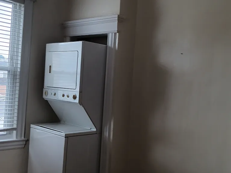 477 Broad St #2 — Photo 7