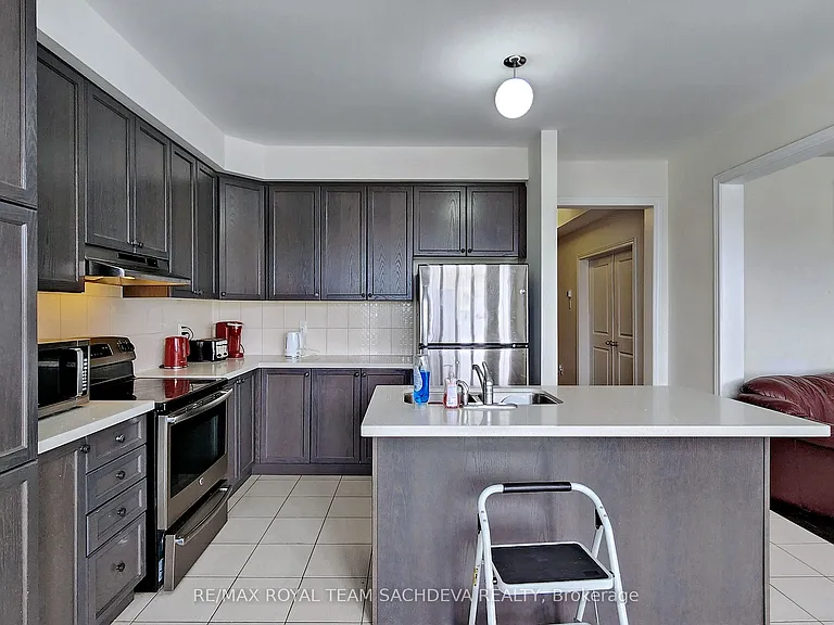 95 Fred Jackman Ave — Photo 12