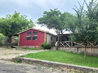 155 Drew Ln, Kerrville, TX 78028