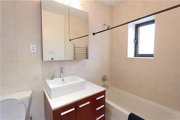 Rented by Luca Paci Real Estate | media 15