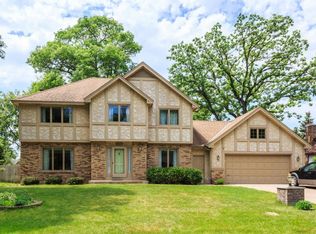 5937 Churchill St, Saint Paul, MN 55126