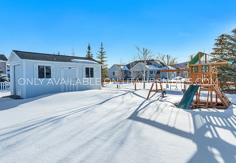 693 Spruce Way — Photo 42